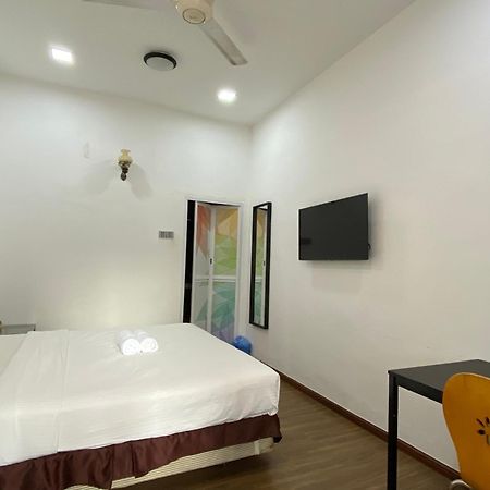 Miharja Studio Private Room With Auto Gate Parking Kuala Lumpur Exterior photo