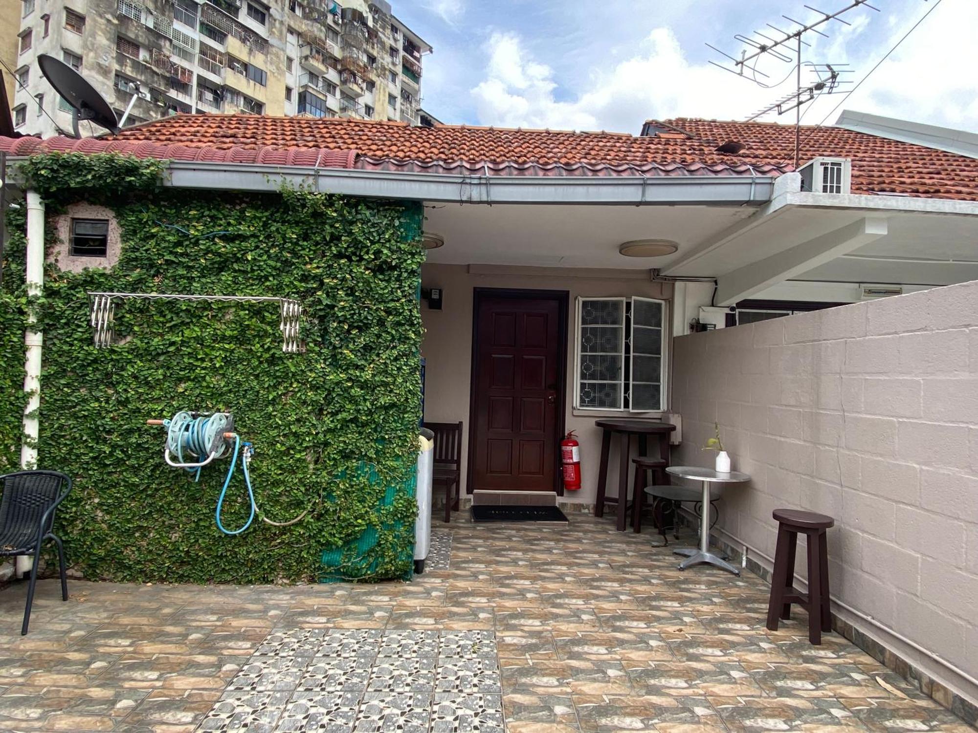 Miharja Studio Private Room With Auto Gate Parking Kuala Lumpur Exterior photo